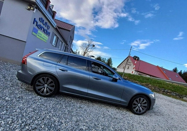 Volvo V60 cena 99900 przebieg: 159142, rok produkcji 2020 z Halinów małe 121